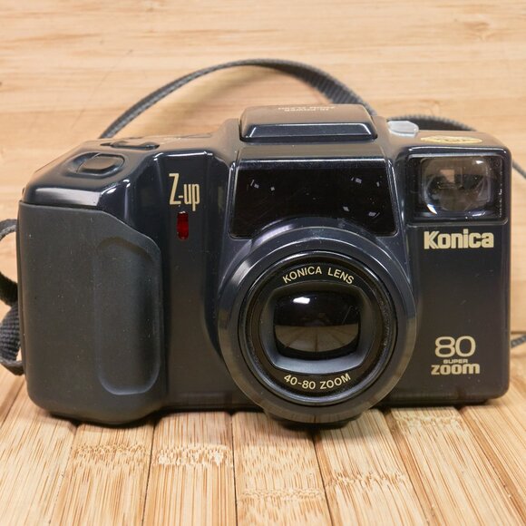 Vintage Konica Z-UP 80 Super Zoom, Point Shoot 35mm Film Camera, Made in Japan - Picture 1 of 11